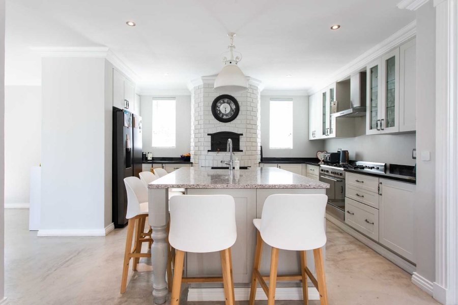 4 Bedroom Property for Sale in Val De Vie Estate Western Cape